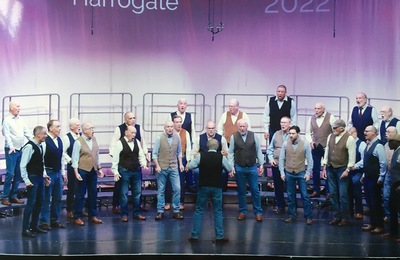 May 2022 - Men's chorus at convention in Harrogate